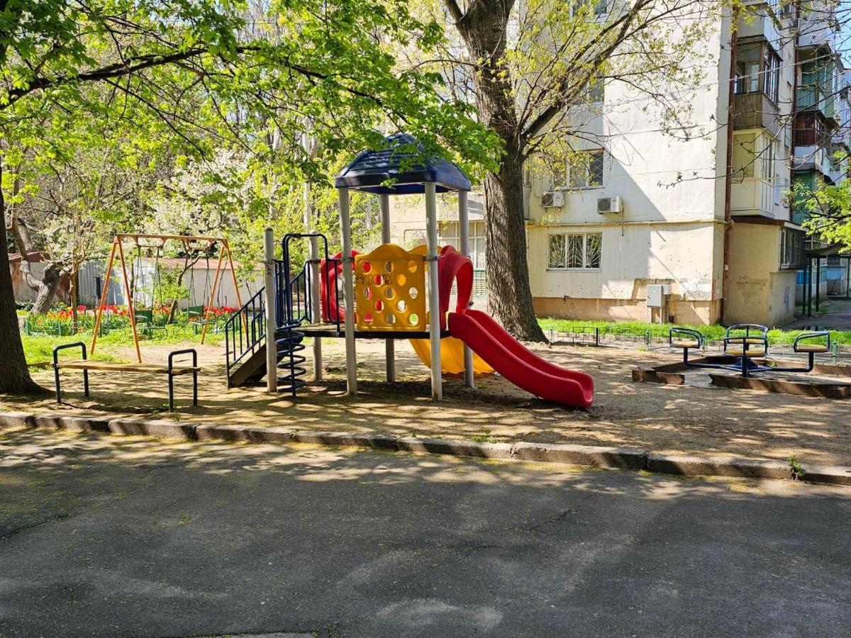 Квартира На Французском Бульваре Возле Моря И Института Филатова! Odesa Exterior foto